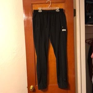 PINK SMALL SWEAT PANTS